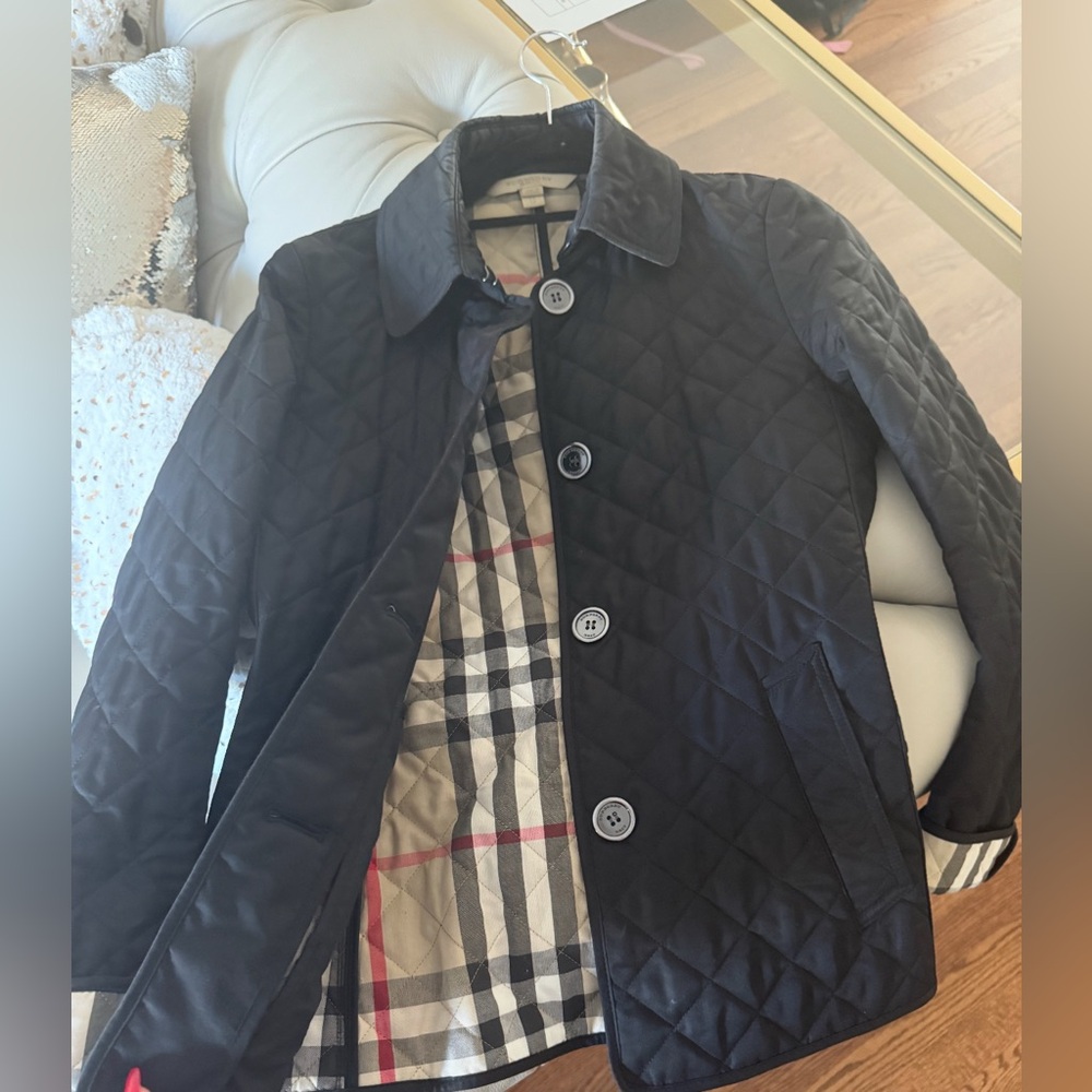 Burberry Black Quilted Jacket with Plaid Lining